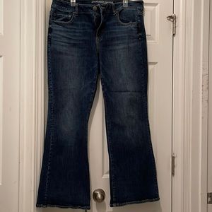 American Eagle Favorite Boyfriend jeans (size 18R)